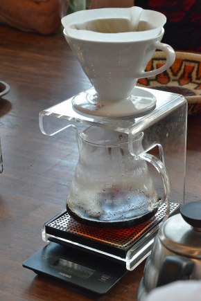 A scale built into the bottom of the drip coffee maker tells when the correct amount of product has been created.